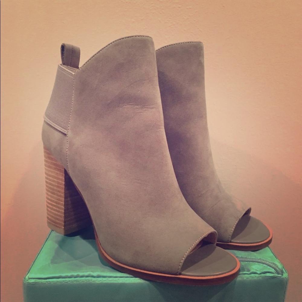 Suede Open Toe Booties - Picture 2 of 4